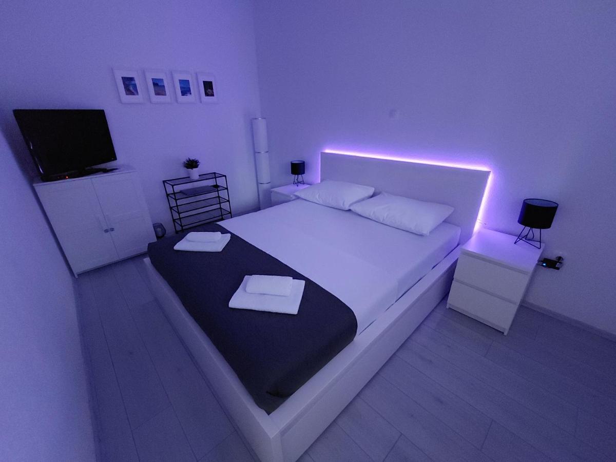 Apartment Bol - Sea, Sand And Happiness Εξωτερικό φωτογραφία