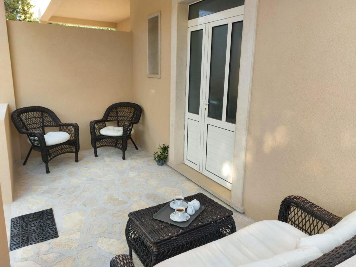 Apartment Bol - Sea, Sand And Happiness Εξωτερικό φωτογραφία