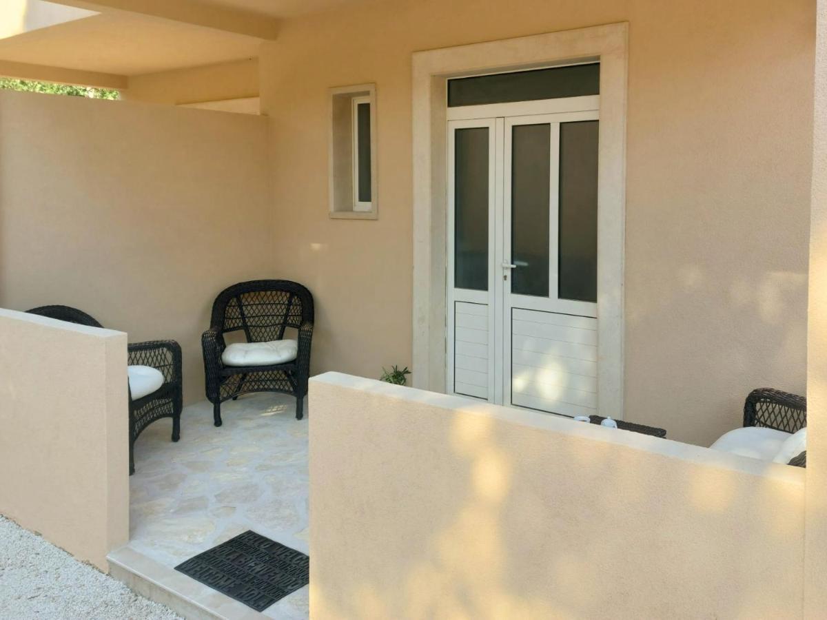 Apartment Bol - Sea, Sand And Happiness Εξωτερικό φωτογραφία